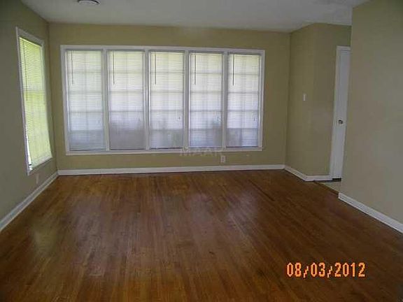 4th image of 1877 Poplar Estates Pkwy