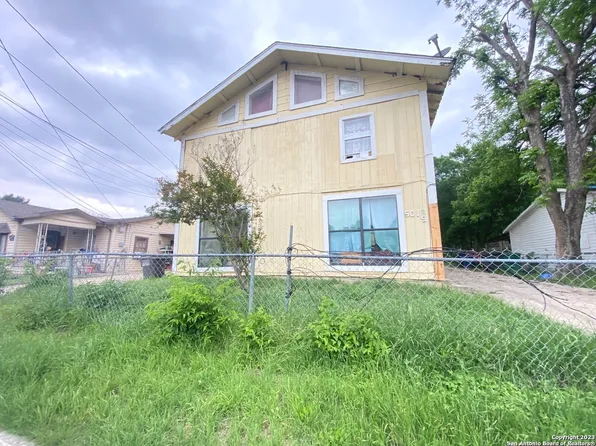5015 BLUFF ST, San Antonio, TX 78228