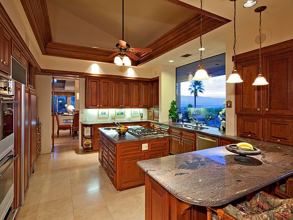 2nd image of 17 Buena Vista Ct