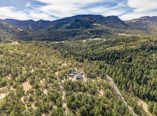 13021 E Antelope Rd, Eagle Point, OR 97524