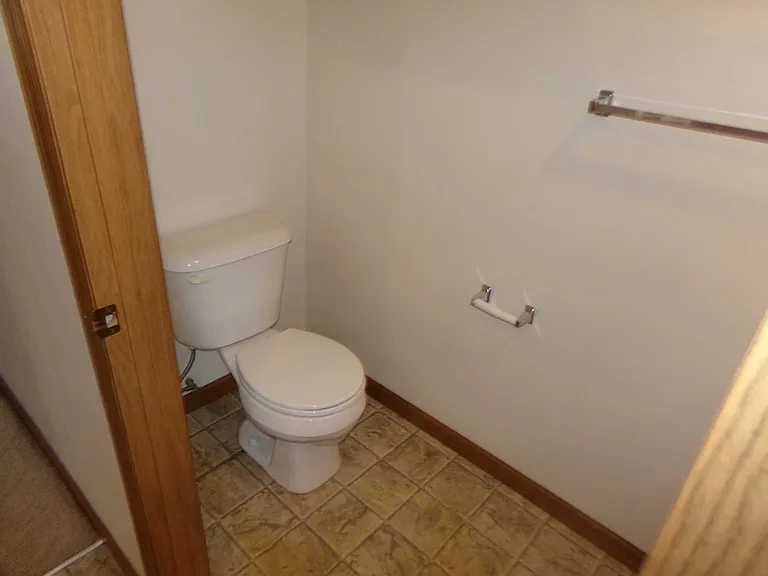1001-1003 Jill Ct #1005 — Photo 7