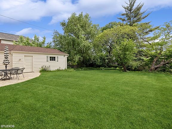 5th image of 4117 Clausen Ave