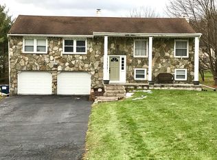 6 Lisa Dr, Lloyd, NY 12528