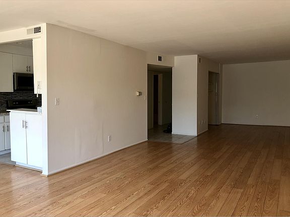 Kitchen/Dining/Living