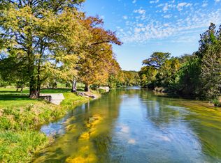1271 White Water Rd, New Braunfels, TX 78132