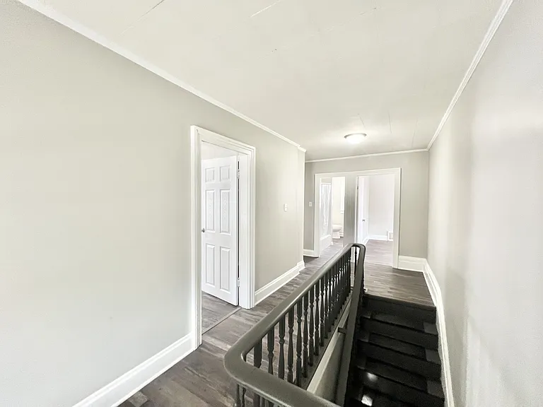 921 W Grand Ave — Photo 11