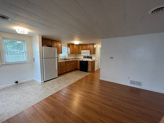 Kitchen/living room