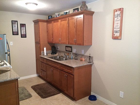 3rd image of 4855 Cole St Unit 15