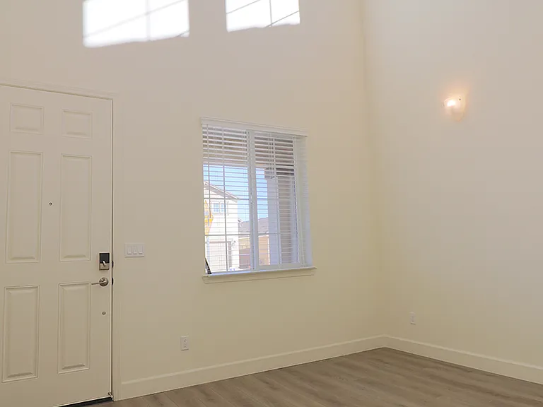6735 Lunar Descent Dr — Photo 8