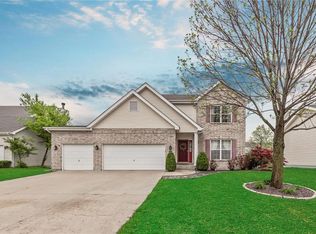 447 Terry Dr, Columbia, IL 62236