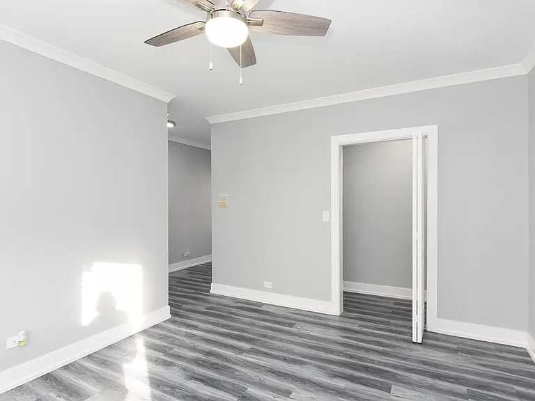 3821 N Greenview Ave #W3 — Photo 12