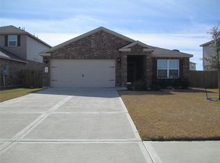 339 Comanche Plains Rd, La Marque, TX 77568