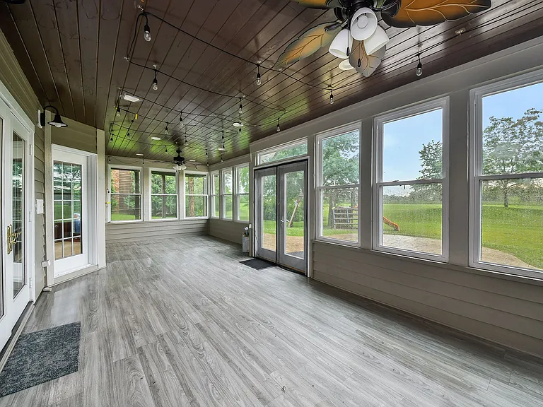 1156 Keim Ct — Photo 27