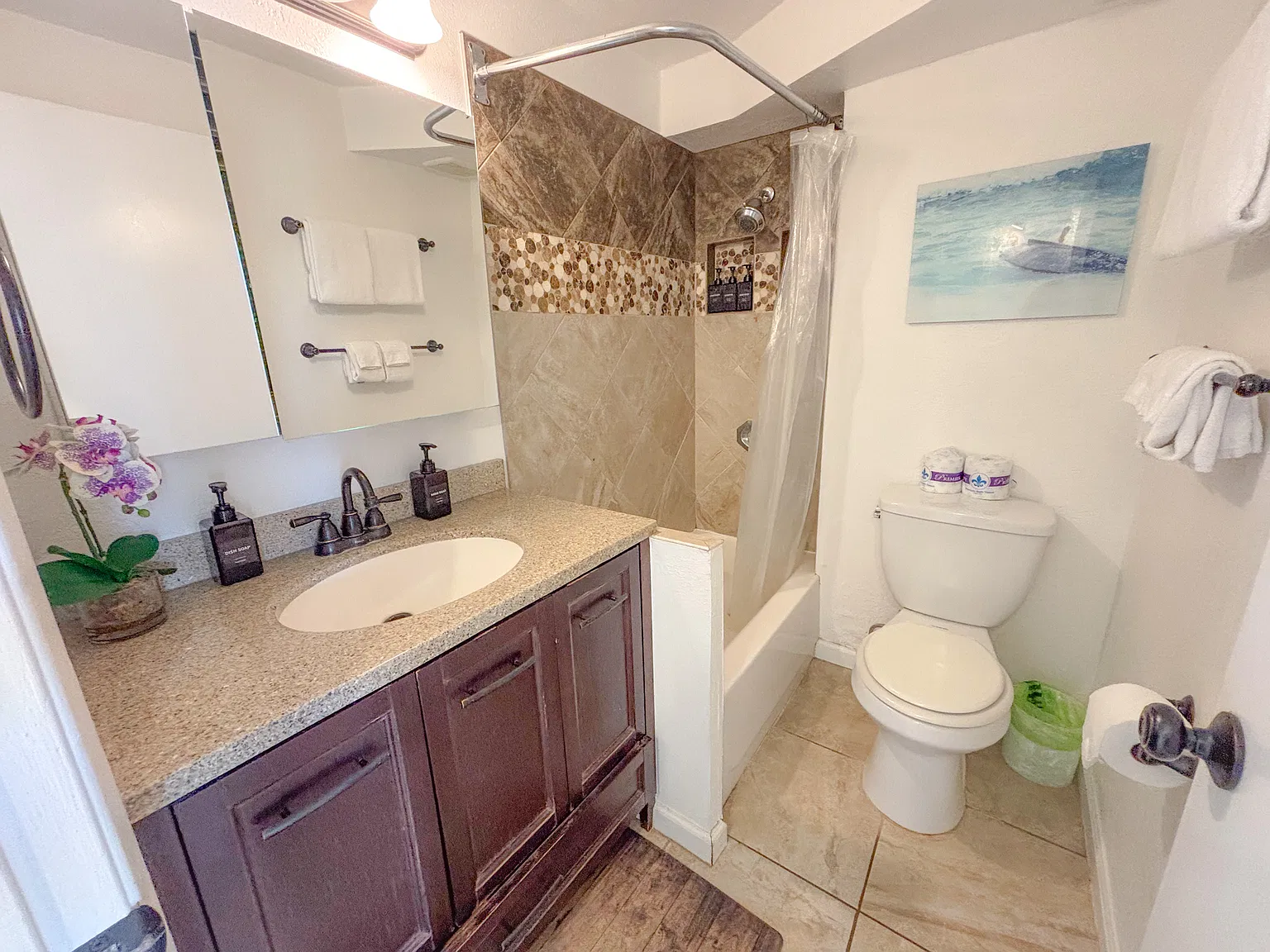 Studio, 225 sqft, $1,900 — Photo 2