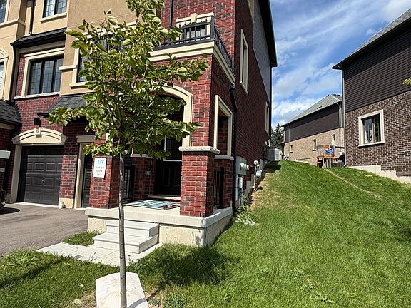2nd image of 620 Colborne St W #84