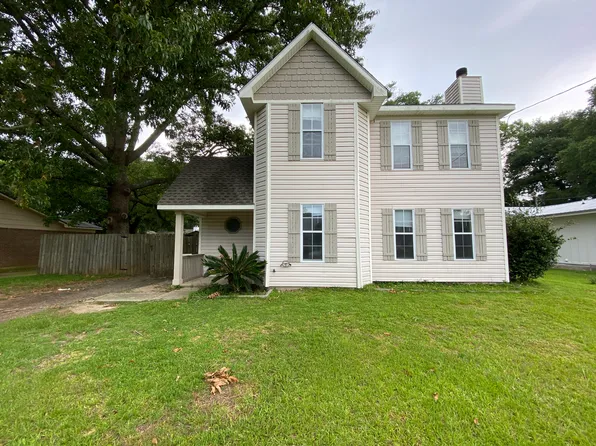 21162 Meadowbrook Dr, Fairhope, AL 36532