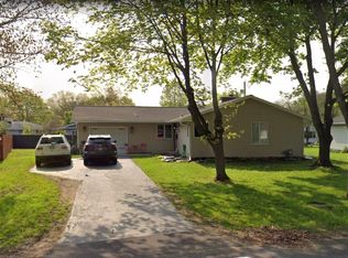 30 Fairfield Dr, Rochester, NY 14620