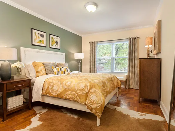 89 Gerry Rd, Chestnut Hill, MA