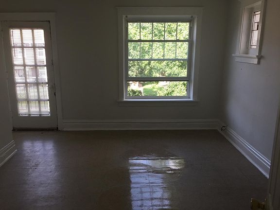 2nd image of 4950 Cote Brilliante Ave #A