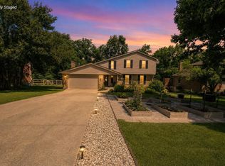 705 Oakridge Dr, Union, KY 41091