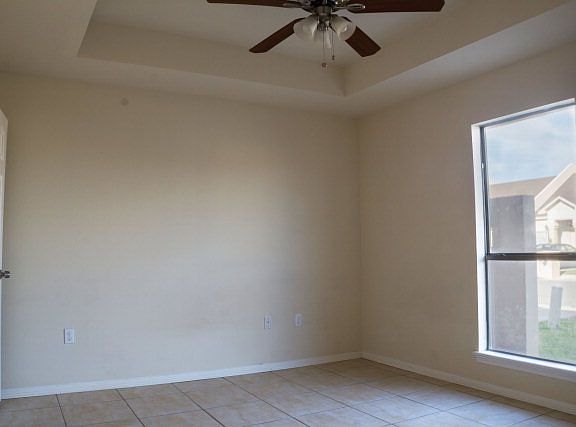 4th image of 2017 Westminster Cir