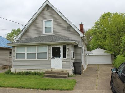 1897 Salt Springs Rd, Youngstown, OH, 44509