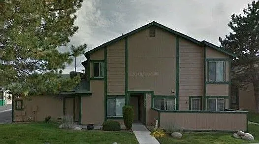 945 Tyler Way photo 1