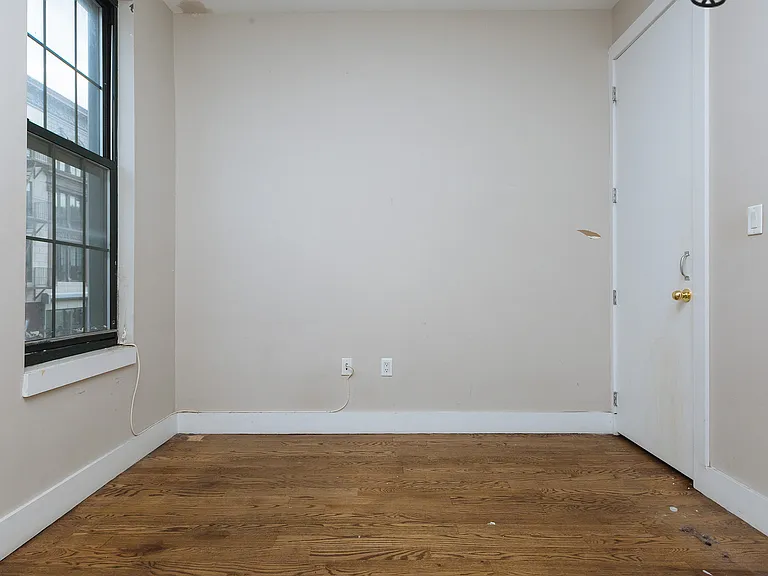 11 Locust St #2L — Photo 13