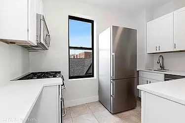 Rented by Living New York