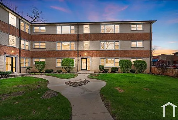 2 bed, 850 sqft, $1,500 — Photo 2