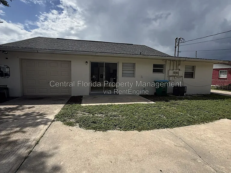 1330 W Fowler Dr #A — Photo 3