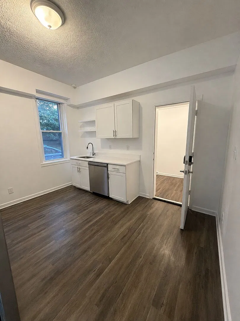 4415 Garwood Way — Photo 3