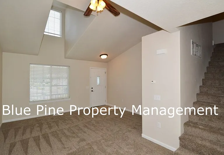 1585 Bull Pen Way #1 — Photo 2