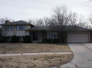 1125 S Governeour Ct, Wichita, KS 67207