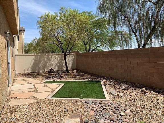 4th image of 7788 Soda Canyon St