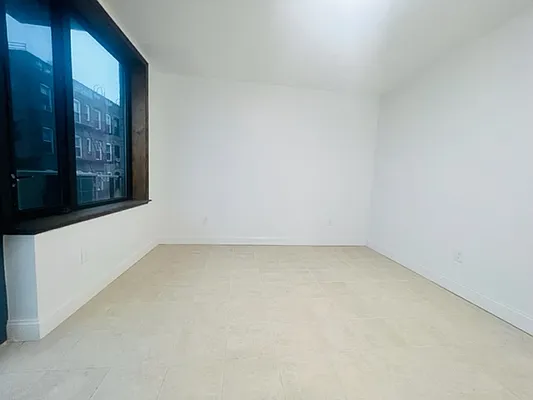 Rented by Nest Seekers International | media 7