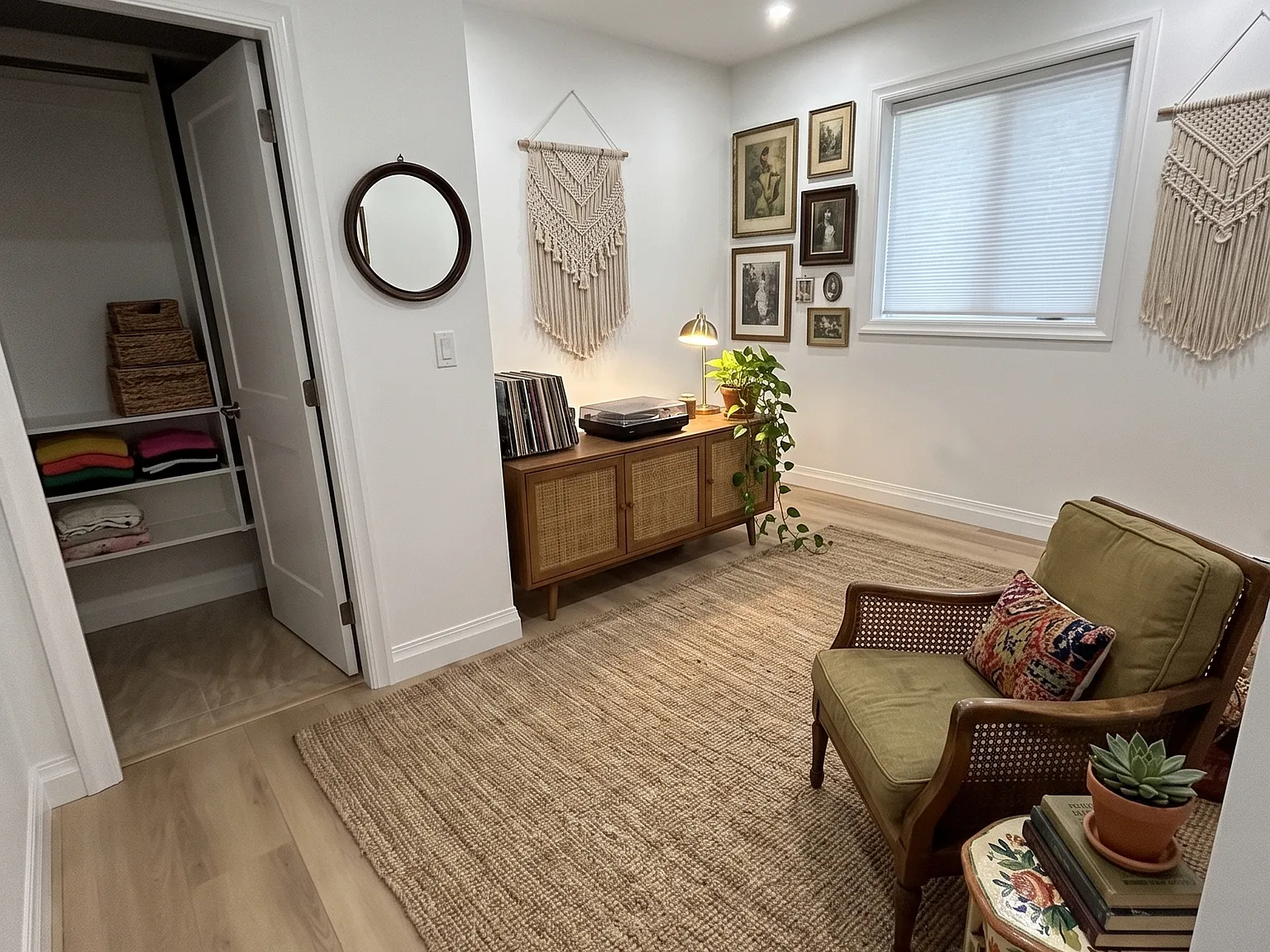 2 bed, 750 sqft, $2,000 — Photo 4