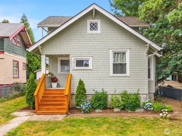 1312 Elizabeth Avenue, Bremerton, WA 98337