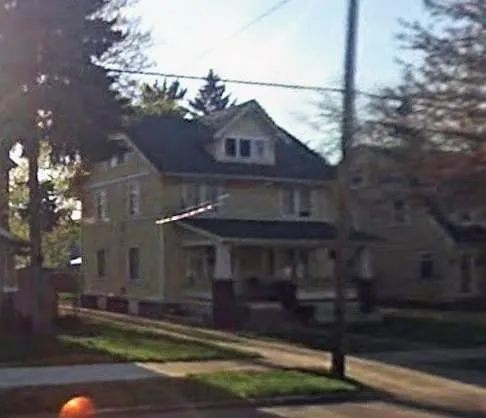 989 N Howard St Photo 1