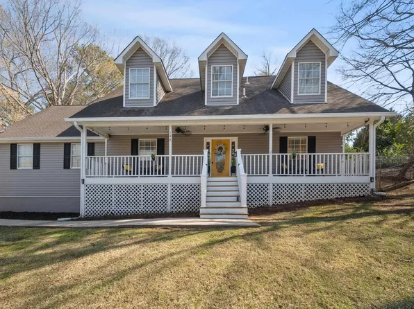 148 Yvonne St, Trussville, AL 35173