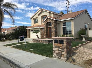 2572 Cypress St, Hemet, CA 92545