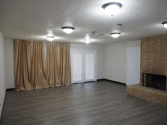 4th image of 425 Briarwood Dr