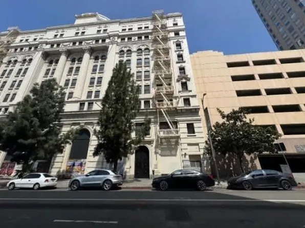 801 S Grand Ave APT 2111, Los Angeles, CA 90017