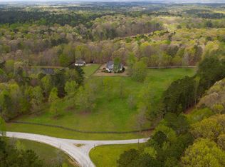 240 Foxboro Trl, Newnan, GA 30263