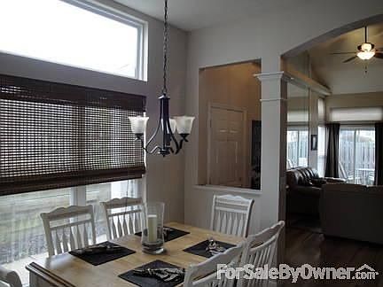 Open floor plan!