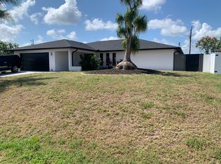 1322 SE 35th Ter, Cape Coral, FL 33904