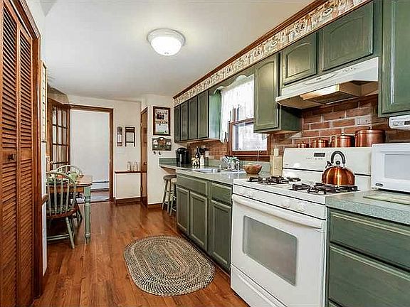 Second kitchen