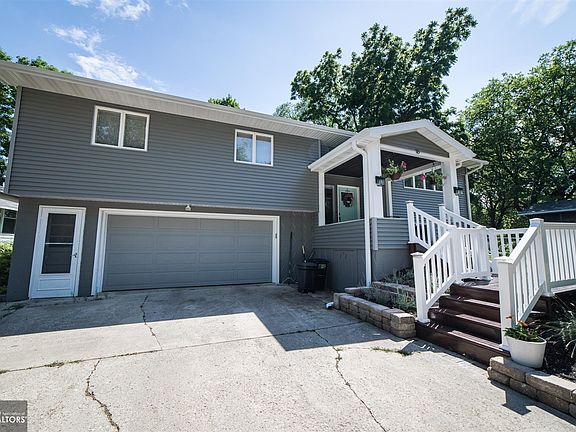 4th image of 16 Eastgate Ct