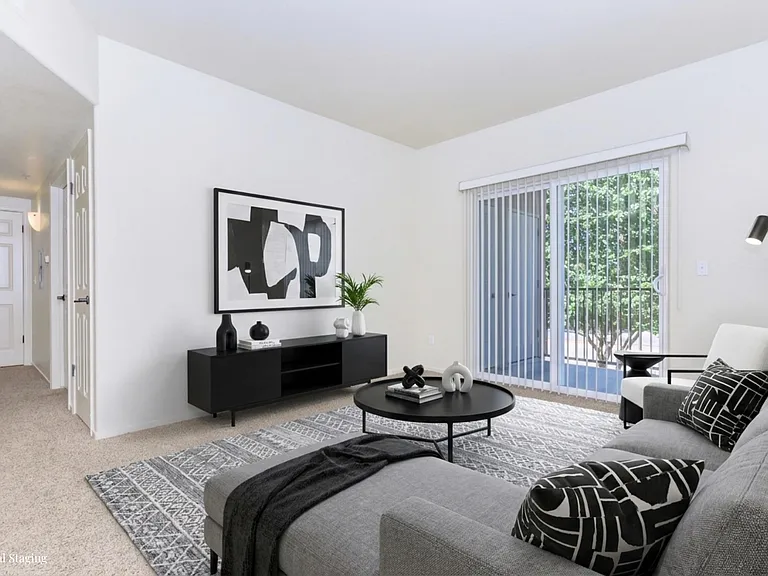 Palo Alto Place — Photo 31