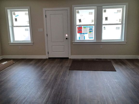 2nd image of 300 N Kent St #1
